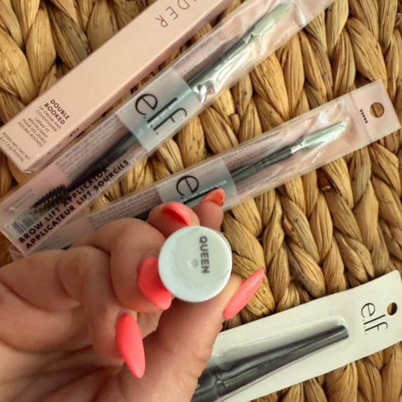 Mixed Brand Makeup Bundle ✨ - Picture 3 of 7